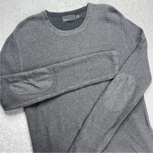 Vince Women's Size XL Waffle Knit Crew Neck Top in Gray with Elbow Patches